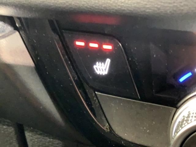 ヴェゼル ｅ：ＨＥＶＺ　ＳＥＮＳＩＮＧ　最長５年保証　禁煙　１オ－ナ－　純正９ｉｎナビ　ＴＶ　ＲカメラＣａｒＰｌａｙ　マルチビュ－　Ｂｌｕｅｔｏｏｔｈ　ドラレコ前後　ＥＴＣ２．０　シ－トヒ－タ－　パーキングセンサー　ＢＳＩ（15枚目）