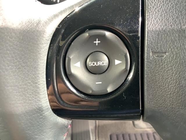 Ｎ－ＯＮＥ プレミアム・Ｌパッケージ　２ト－ン　１年保証　ナビＶＸＭ－１２８ＶＳ　ＴＶ　Ｒカメラ　ＤＶＤ　ＥＴＣ　ＨＩＤ　ＶＳＡ　アルミ　フォグ　ベンチシート　スマートキー　盗難防止装置　整備記録簿　ＡＡＣ　Ｗエアバッグ　両席エアバック（9枚目）