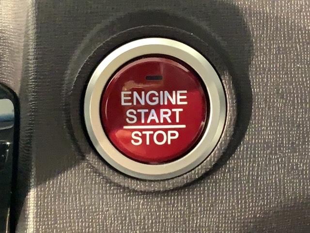 Ｎ－ＯＮＥ プレミアム・Ｌパッケージ　２ト－ン　１年保証　ナビＶＸＭ－１２８ＶＳ　ＴＶ　Ｒカメラ　ＤＶＤ　ＥＴＣ　ＨＩＤ　ＶＳＡ　アルミ　フォグ　ベンチシート　スマートキー　盗難防止装置　整備記録簿　ＡＡＣ　Ｗエアバッグ　両席エアバック（13枚目）