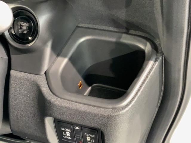 N-BOXカスタム ターボ SENSING 最長5年保証 禁煙試乗車 9inナビ TV Rカメラ マルチビュ- AppleCarPlay AndroidAuto BTオ-ディオ DVDCD シ-トヒ-タ- ETC 両側電動ドア(26枚目)