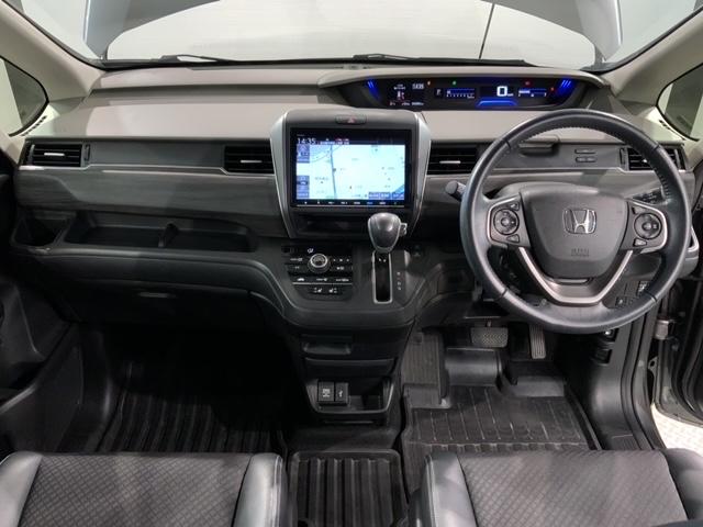 フリード Ｇ・ホンダセンシング　最長５年保証　ワンオーナー　ナビＶＸＭ－２１７ＶＦＮｉ　ＴＶ　Ｒカメラ　ＣＤ録音　ＢＴオ－ディオＤＶＤ　ＥＴＣ　ＬＥＤライト　両側電動ドア　ＶＳＡ　シ－トヒ－タ－　クルコン　アルミ　スマ－トキ－ＡＡＣ（9枚目）