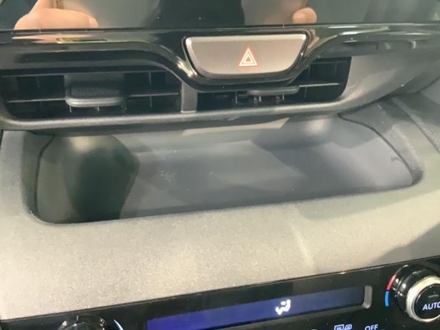 ヤリスクロス ハイブリッドＧ　最長５年保証　ワンオ－ナ－　Ｒカメラ　マルチビュー　ＢＴオ－ディオ　ドラレコ　衝突軽減Ｂ　ＥＴＣ　ＬＥＤライト　横滑り防止　クルコン　アルミ　スマ－トキ－　スペアキー　ドアバイザ－ＡＡＣ　Ｗエアバッグ（27枚目）