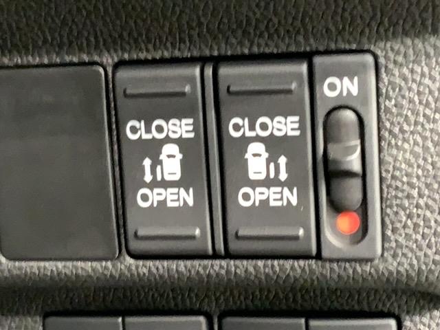 フリードハイブリッド ハイブリッド・Ｇホンダセンシング　最長５年保証　ナビＶＸＭ－２１４ＶＦｉ　ＴＶ　Ｒカメラ　ＣＤ録音　ＢＴオ－ディオ　ＤＶＤ　ＥＴＣ　ＬＥＤライト　両側電動ドア　ＶＳＡ　シ－トヒ－タ－　クルコン　アルミ　スマ－トキ－　盗難防止装置（13枚目）