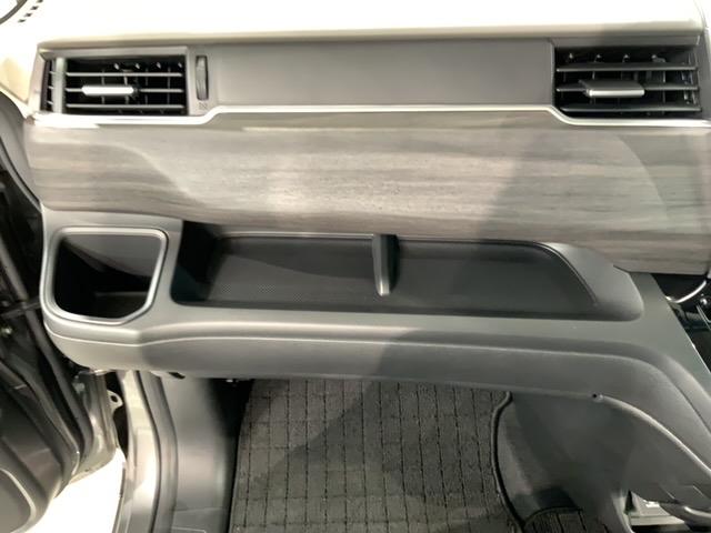 フリードハイブリッド ハイブリッド・Ｇホンダセンシング　最長５年保証　ナビＶＸＭ－２１４ＶＦｉ　ＴＶ　Ｒカメラ　ＣＤ録音　ＢＴオ－ディオ　ＤＶＤ　ＥＴＣ　ＬＥＤライト　両側電動ドア　ＶＳＡ　シ－トヒ－タ－　クルコン　アルミ　スマ－トキ－　盗難防止装置（24枚目）