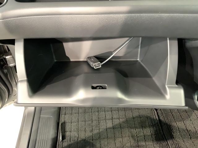 フリードハイブリッド ハイブリッド・Ｇホンダセンシング　最長５年保証　ナビＶＸＭ－２１４ＶＦｉ　ＴＶ　Ｒカメラ　ＣＤ録音　ＢＴオ－ディオ　ＤＶＤ　ＥＴＣ　ＬＥＤライト　両側電動ドア　ＶＳＡ　シ－トヒ－タ－　クルコン　アルミ　スマ－トキ－　盗難防止装置（25枚目）