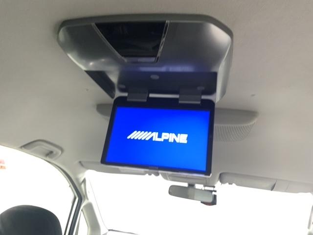 ヴォクシー ＺＳＧ’ｓ　１年保証　純正ナビ　ＴＶ　Ｒカメラ　ＢＴオ－ディオ　ＤＶＤ　ドラレコ　Ｒモニタ－　ＨＩＤ　アルミ　スマ－トキ－　盗難防止装置　整備記録簿　ドアバイザ－　ＡＡＣ　Ｗエアバッグ　ローダウン　地デジ（2枚目）