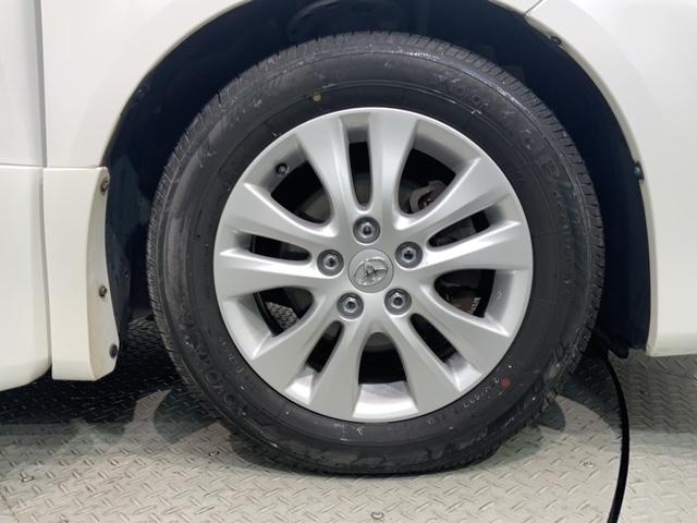 ヴォクシー ＺＳＧ’ｓ　１年保証　純正ナビ　ＴＶ　Ｒカメラ　ＢＴオ－ディオ　ＤＶＤ　ドラレコ　Ｒモニタ－　ＨＩＤ　アルミ　スマ－トキ－　盗難防止装置　整備記録簿　ドアバイザ－　ＡＡＣ　Ｗエアバッグ　ローダウン　地デジ（17枚目）