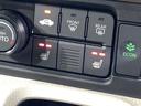 ベースグレード　Ｈ　ＳＥＮＳＩＮＧ　最長５年保証　禁煙試乗車　８ｉｎナビ　ＴＶ　Ｒカメラ　ＥＴＣ　ＬＥＤライト　シートヒーター　Ｂｌｕｅｔｏｏｔｈ（11枚目）