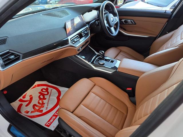 ３シリーズ ３２０ｄ　ｘＤｒｉｖｅツーリング　Ｍスポーツ　レザーシート　全周囲カメラ　フルセグＴＶ　純正ドライブレコーダー　パワーシート　１８インチアルミホイール　電動リアゲート　スマートキー　ＬＥＤヘッドランプ　スマホワイヤレス充電　クリアランスソナー（15枚目）