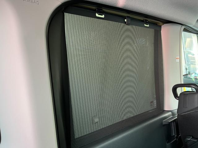 タント ファンクロス　両側電動スライドドア／ＬＥＤヘッド＆フォグ／プッシュスタート／衝突被害軽減装置／前後誤発進抑制／車線逸脱抑制／電動パーキングブレーキ／ハイビームアシスト／前席シートヒーター／バックカメラ／ルーフレール（39枚目）