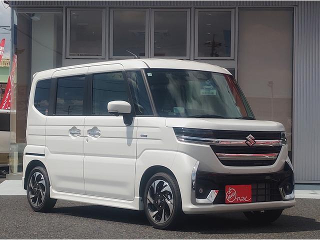 スペーシアカスタム ハイブリッドＸＳ　☆両側パワースライドドア☆全方位モニター付メモリーナビ☆スズキセーフティサポート☆ＬＥＤヘッドランプ☆スマートキー☆アイドリングストップ☆前席シートヒーター☆スリムサーキュレーター☆アルミホイール☆（4枚目）