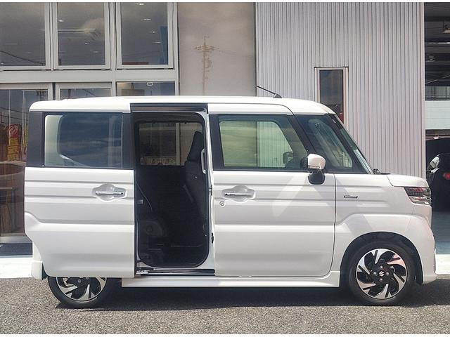 スペーシアカスタム ハイブリッドＸＳ　☆両側パワースライドドア☆全方位モニター付メモリーナビ☆スズキセーフティサポート☆ＬＥＤヘッドランプ☆スマートキー☆アイドリングストップ☆前席シートヒーター☆スリムサーキュレーター☆アルミホイール☆（8枚目）