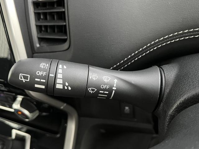 セレナ ハイウェイスター 両側電動スライドドア(ハンズフリー機能付き) ナビ フルセグTV 全方位カメラ オートクルーズ LEDヘッド 衝突被害軽減装置 車線逸脱警報 パーキングアシスト プッシュスタート スマートキー合計2個(18枚目)