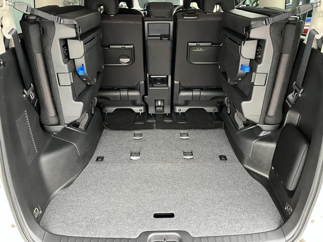 セレナ ハイウェイスター 両側電動スライドドア(ハンズフリー機能付き) ナビ フルセグTV 全方位カメラ オートクルーズ LEDヘッド 衝突被害軽減装置 車線逸脱警報 パーキングアシスト プッシュスタート スマートキー合計2個(45枚目)