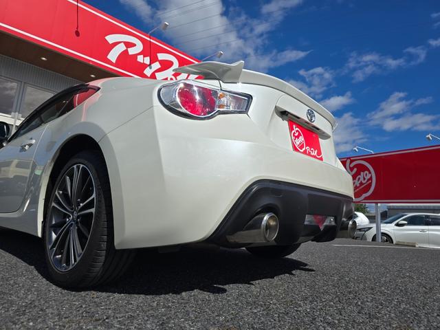 86 GTリミテッド 純正ナビ フルセグTV バックカメラ スマートキー ディスチャージヘッドランプ 前後2カメラドライブレコーダー 赤黒ハーフレザーシート シートヒーター ETC車載器 オートライト オートエアコン(30枚目)