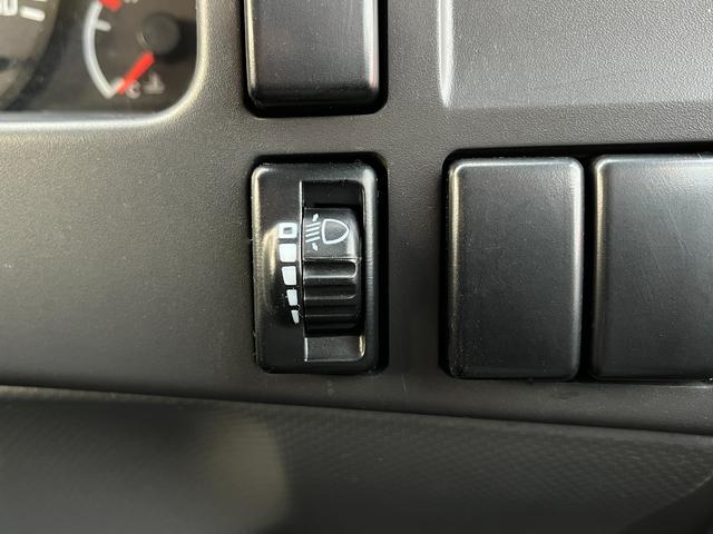 MAZDA TITAN TRUCK WIDE LONG FULL WIDE LOW