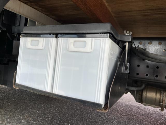 MAZDA TITAN TRUCK WIDE LONG FULL WIDE LOW