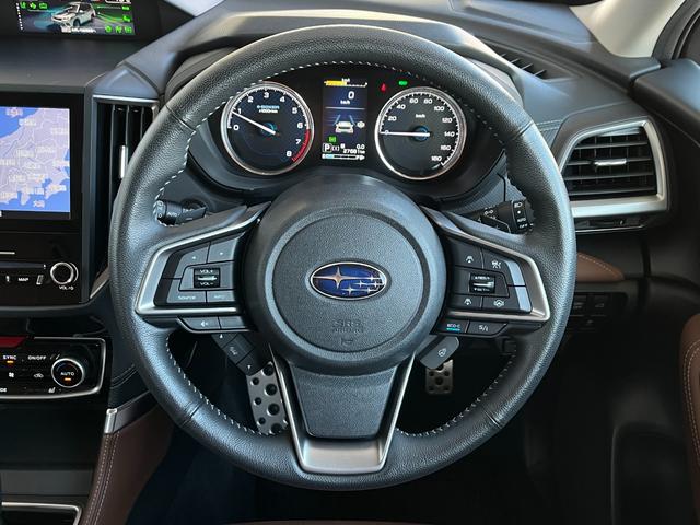 フォレスター アドバンス　フリップダウンモニター　ブラウンレザー　８インチダイアトーンナビ　フルセグＴＶ　バックカメラ　デジタルインナーミラー　レーダークルーズ　ドラレコ前後　前席パワーシート　電動リアゲート　ＥＴＣ２．０（19枚目）