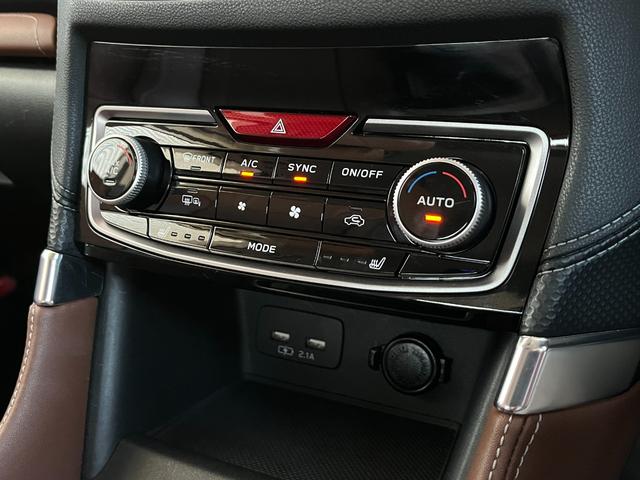 フォレスター アドバンス　フリップダウンモニター　ブラウンレザー　８インチダイアトーンナビ　フルセグＴＶ　バックカメラ　デジタルインナーミラー　レーダークルーズ　ドラレコ前後　前席パワーシート　電動リアゲート　ＥＴＣ２．０（30枚目）