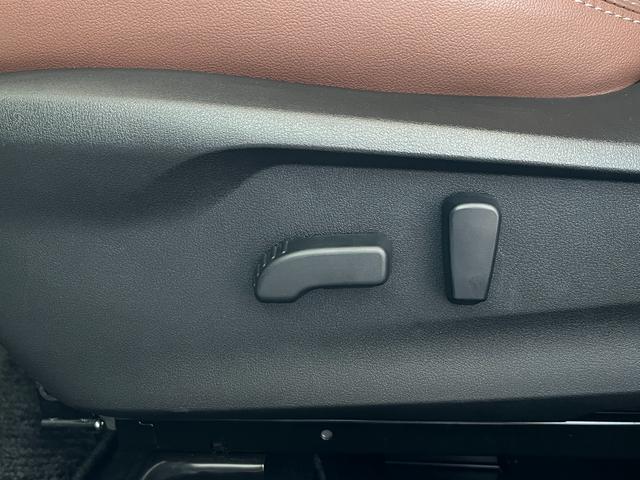 フォレスター アドバンス　フリップダウンモニター　ブラウンレザー　８インチダイアトーンナビ　フルセグＴＶ　バックカメラ　デジタルインナーミラー　レーダークルーズ　ドラレコ前後　前席パワーシート　電動リアゲート　ＥＴＣ２．０（38枚目）