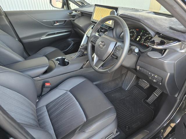 ハリアー Z モデリスタエアロ 全方位カメラ フルセグTV パワーシート 衝突被害軽減システム ナビ LEDヘッドランプ 電動リアゲート 19インチアルミホイール スマートキー ETC2.0 オートハイビーム(17枚目)