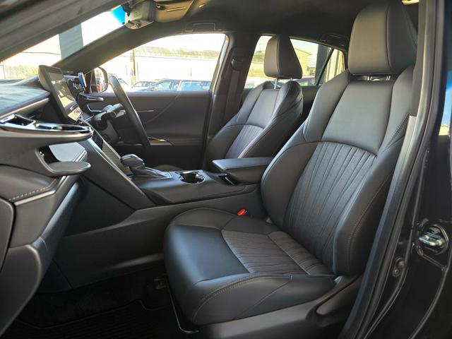 ハリアー Z モデリスタエアロ 全方位カメラ フルセグTV パワーシート 衝突被害軽減システム ナビ LEDヘッドランプ 電動リアゲート 19インチアルミホイール スマートキー ETC2.0 オートハイビーム(20枚目)