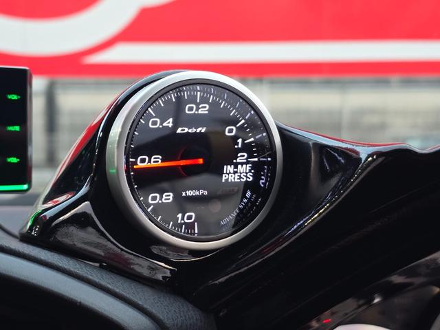 ８６ ＧＴリミテッド　エイムゲインエアロ　テイン車高調　フジツボマフラー　インディケーターメーターパネル　１９インチアルミアルジェノンフェニーチェＴＴ１　デフィ３連追加メーター　トムスＬＥＤテール　シーケンシャルウィンカー（19枚目）