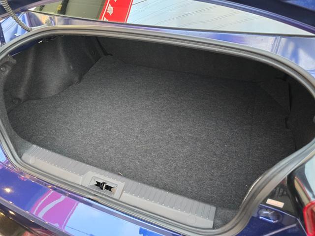 ８６ ＧＴリミテッド　エイムゲインエアロ　テイン車高調　フジツボマフラー　インディケーターメーターパネル　１９インチアルミアルジェノンフェニーチェＴＴ１　デフィ３連追加メーター　トムスＬＥＤテール　シーケンシャルウィンカー（41枚目）