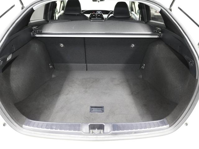 プリウス Ｓツーリングセレクション　レーダーブレーキサポート　フルオートエアコン　デュアルエアバック　バックモニタ－　ＡＷ　イモビ　ＥＳＣ　パワーウインド　スマキ－　ＥＴＣ車載器　サイドエアバック　フルセグ地デジＴＶ　ＤＶＤ再生可能（21枚目）