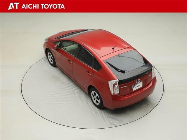 プリウス S Bモニタ- フルセグ地デジ AUX接続可 インテリキー デュアルエアバック エアB イモビライザー DVD再生可能 ワンオーナー車 ナビTV AUTOエアコン 横スベリ防止 アルミホイール ETC装備(12枚目)