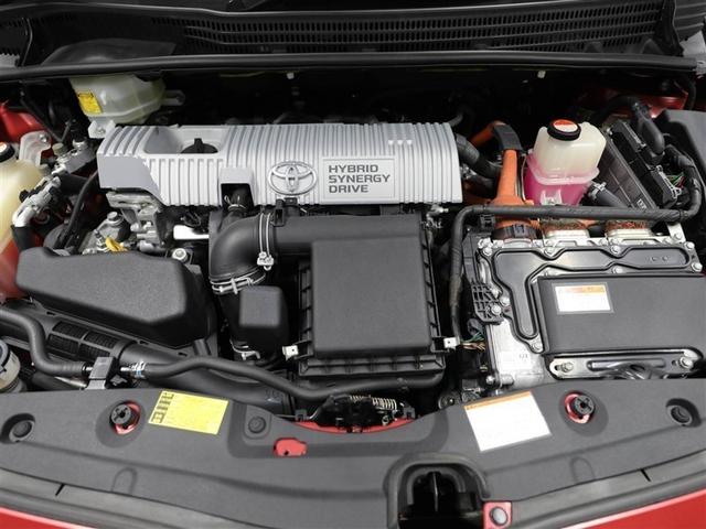 プリウス S Bモニタ- フルセグ地デジ AUX接続可 インテリキー デュアルエアバック エアB イモビライザー DVD再生可能 ワンオーナー車 ナビTV AUTOエアコン 横スベリ防止 アルミホイール ETC装備(25枚目)