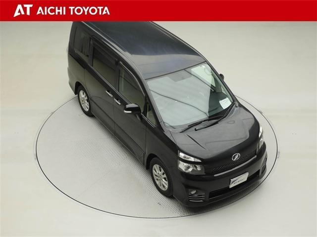 ヴォクシー ZS Wエアバック ダブルエアコン キーフリー PS ナビ&TV 運転席エアバッグ パワーウィンドウ ウォークスルー ABS アルミホイール ETC車載器 ミュージックプレイヤー接続可 ワンセグTV AAC(16枚目)