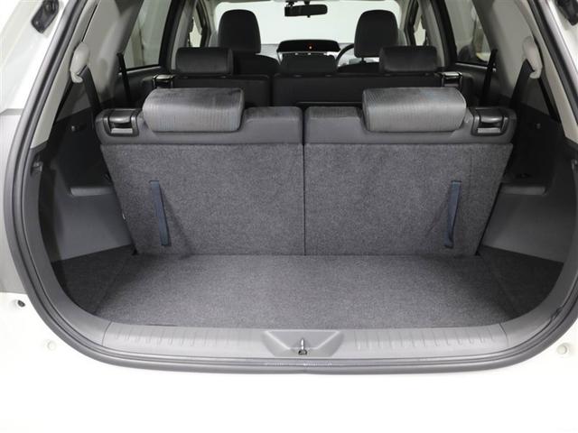 プリウスアルファ Ｇ　エアコンパワステ　ＥＳＣ　地デジ　ドライブレコーダ　アルミホイール　１オーナー　ＡＵＸ接続　メモリナビ　クルコン　ナビ＆ＴＶ　盗難防止　キーレス　３列シート　パワーウインドウ　ＡＢＳ　スマキー（21枚目）