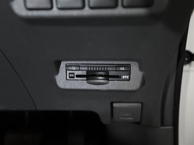 プリウスアルファ Ｇ　エアコンパワステ　ＥＳＣ　地デジ　ドライブレコーダ　アルミホイール　１オーナー　ＡＵＸ接続　メモリナビ　クルコン　ナビ＆ＴＶ　盗難防止　キーレス　３列シート　パワーウインドウ　ＡＢＳ　スマキー（26枚目）