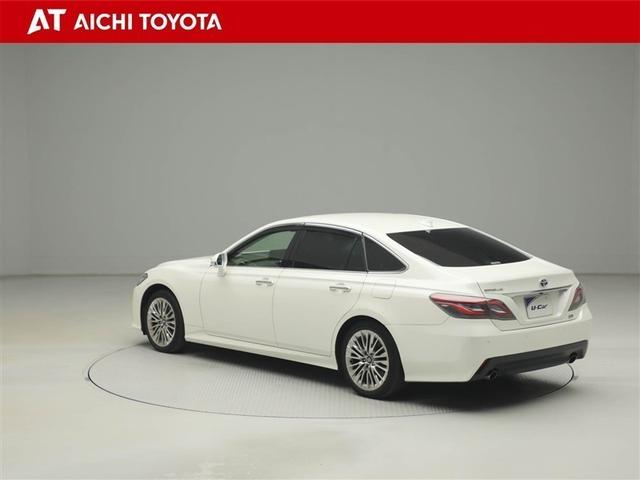 クラウンハイブリッド Ｓ　エレガンススタイルＩＩ　イモビライザー　バックモニター　ナビ＆ＴＶ　アルミホイール　オートクルーズコントロール　スマートキー　フルセグ　キーレス　ＥＴＣ　メモリーナビ　ＤＶＤ再生　ミュージックプレイヤー接続可　横滑り防止装置（4枚目）