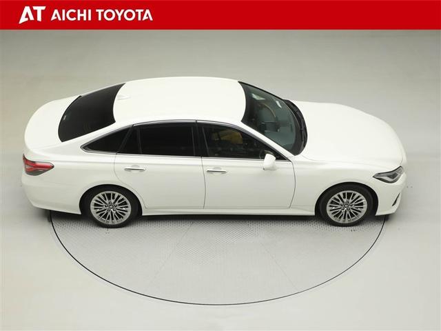 クラウンハイブリッド Ｓ　エレガンススタイルＩＩ　イモビライザー　バックモニター　ナビ＆ＴＶ　アルミホイール　オートクルーズコントロール　スマートキー　フルセグ　キーレス　ＥＴＣ　メモリーナビ　ＤＶＤ再生　ミュージックプレイヤー接続可　横滑り防止装置（15枚目）