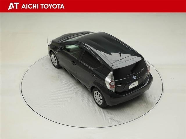 アクア Ｓ　スマートキープッシュスタート　キーレスエントリ　イモビ　ワンオーナー車　オートエアコン　デュアルエアバック　ＥＳＣ　パワーウィンドウ　ＥＴＣ　ＳＲＳ　パワーステアリング　ＡＢＳ（12枚目）