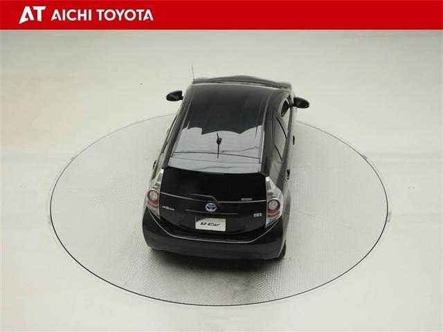 アクア Ｓ　スマートキープッシュスタート　キーレスエントリ　イモビ　ワンオーナー車　オートエアコン　デュアルエアバック　ＥＳＣ　パワーウィンドウ　ＥＴＣ　ＳＲＳ　パワーステアリング　ＡＢＳ（13枚目）