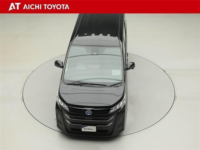 ノア ハイブリッドＧ　Ｗエアコン　カラーバックモニター　アルミホイール　盗難防止装置　クルコン　キーレス　スマートキ－　両側電動ドア　ＬＥＤライト　ＴＳＳ　オートエアコン　３列シート　ミュージックプレイヤー接続可　ＥＴＣ（17枚目）