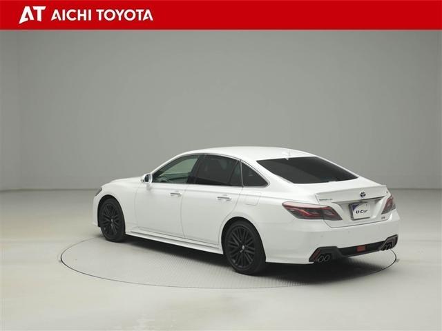 クラウンハイブリッド ＲＳ　リミテッドＩＩ　地デジＴＶ　横滑り防止装置　盗難防止装置　電動パワーシート　本革シート　エアバッグ　ＬＥＤヘッド　オートクルーズ　バックモニター　ナビＴＶ　ＤＶＤ　ＡＢＳ　スマートキー　エアコン　キーレス　ＥＴＣ（4枚目）