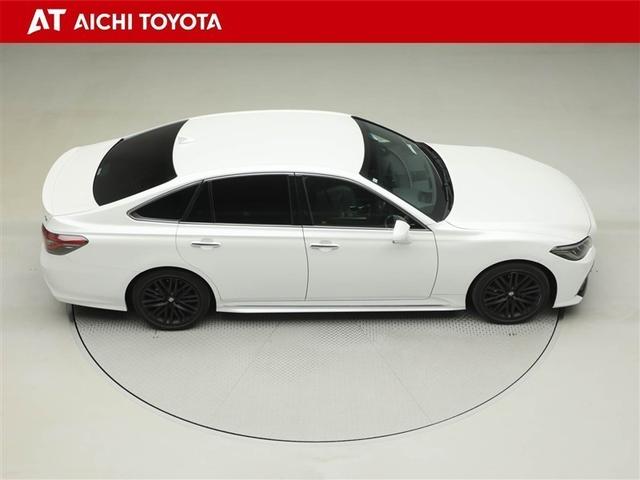 クラウンハイブリッド ＲＳ　リミテッドＩＩ　地デジＴＶ　横滑り防止装置　盗難防止装置　電動パワーシート　本革シート　エアバッグ　ＬＥＤヘッド　オートクルーズ　バックモニター　ナビＴＶ　ＤＶＤ　ＡＢＳ　スマートキー　エアコン　キーレス　ＥＴＣ（15枚目）