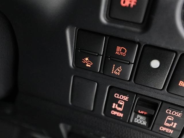 ヴォクシー ＺＳ　ＧＲスポーツ　盗難防止装置　ドラレコ付き　横滑り防止機能　両側電動ドア　プリクラッシュ　ＬＥＤヘッド　ナビ＆ＴＶ　アルミホイール　バックモニター　ＡＢＳ　アイドリングストップ　エアバッグ　リアオートエアコン　ＤＶＤ（28枚目）