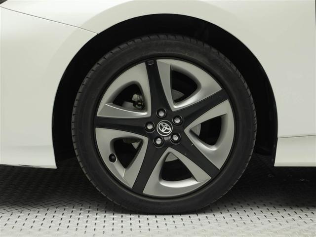 プリウス Ｓツーリングセレクション　エアバック　地デジ　１オーナー車　ＬＥＤヘッド　イモビ　オートクルーズ　横滑り防止　サイドエアバック　ドラレコ付き　ＤＶＤ再生可　ＥＴＣ　スマートキー　メモリ－ナビ　助手席エアバック　ナビＴＶ　ＡＢＳ（29枚目）