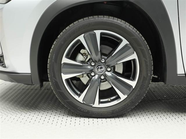 ＵＸ ＵＸ２５０ｈ　バージョンＬ　１００Ｖ電源　衝突軽減装置　Ｂカメラ　サンルーフ　レザーシート　ＥＴＣ　ＬＥＤヘッドライト　クルーズコントロール　ドラレコ　ミュージックプレイヤー接続可　エアバッグ　スマートキー　助手席エアバッグ（31枚目）