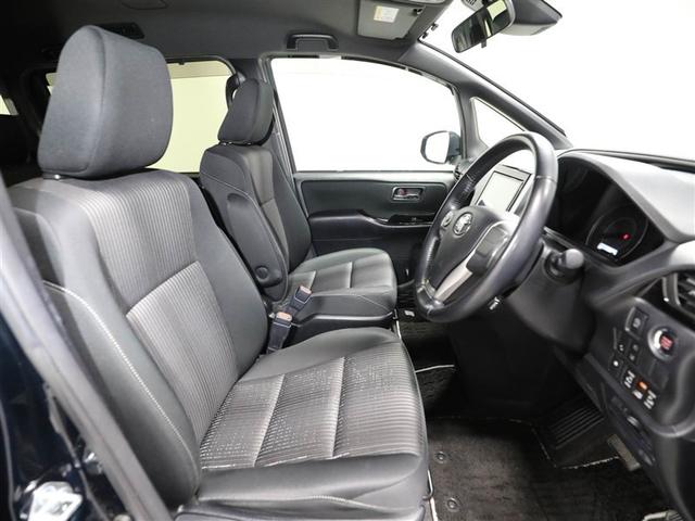 ヴォクシー ＺＳ　煌　地上デジタル　ＴＳＳ　両側パワードア　アイドリングストップ車　パワーウィンド　横滑防止　１オーナ　ＤＶＤ可　盗難防止装置　スマートエントリー　Ｂカメラ　ＡＵＸ　ＬＥＤヘッドライト　メモリーナビ　ＥＴＣ（19枚目）