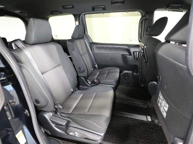 ヴォクシー ＺＳ　煌　地上デジタル　ＴＳＳ　両側パワードア　アイドリングストップ車　パワーウィンド　横滑防止　１オーナ　ＤＶＤ可　盗難防止装置　スマートエントリー　Ｂカメラ　ＡＵＸ　ＬＥＤヘッドライト　メモリーナビ　ＥＴＣ（20枚目）