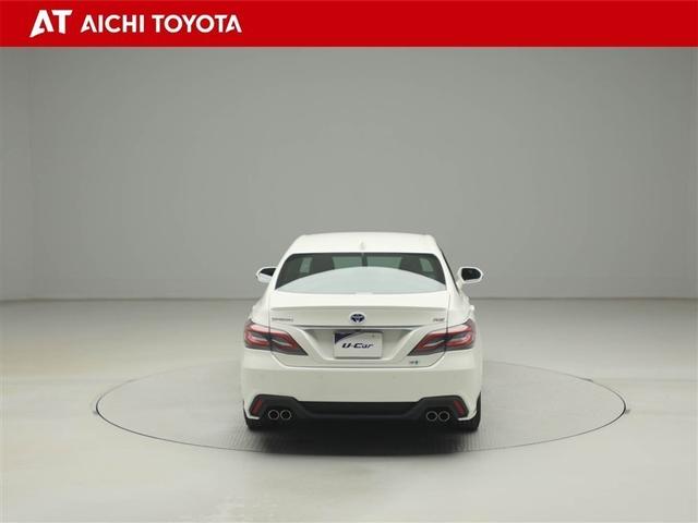 クラウンハイブリッド ＲＳ　リミテッド　ＬＥＤヘッドライト　サイドエアバッグ　１オーナー　盗難防止システム　Ｐシート　Ｂカメラ　エアバッグ　本革シート　ＤＶＤ　ＡＢＳ　クルーズコントロール　キーレス　フルセグ　スマートキー　アルミホイール（5枚目）