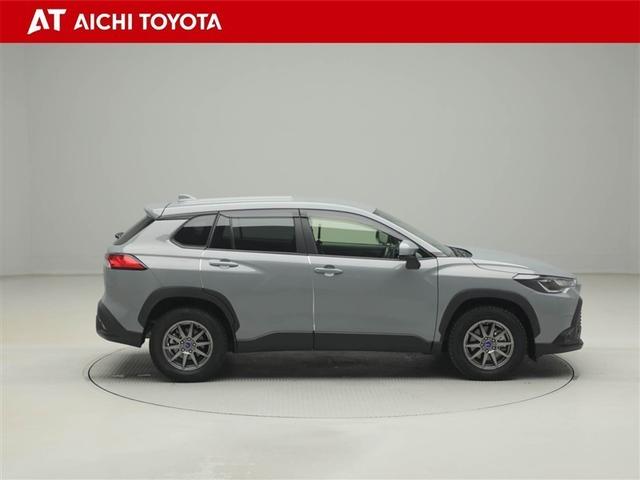 カローラクロス ハイブリッド　Ｇ　アルミホイール　衝突軽減　メモリーナビ　４ＷＤ　ＥＴＣ　ＬＥＤヘッドランプ　バックカメラ　ドラレコ　キーレス　横滑り防止機能　盗難防止装置　オートクルーズコントロール　ミュージックプレイヤー接続可（7枚目）