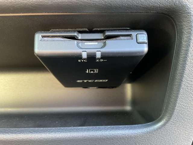 デイズ ６６０　Ｘ　当社社用車ＵＰ・全周囲カメラ・大画面ナビ（Ｍ　アラウンドＭ　踏み間違え防止　スマートキー　バックカメラ　１オーナー　ＥＴＣ　レーンキープ　アイドリングストップ　ドライブレコーダー　キーレス　フルオートエアコン　ＬＥＤライト　ナビＴＶ　ＷＡＢ　ＰＳ（13枚目）