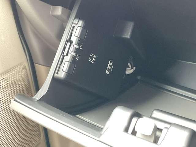 クリッパーバン DX GLパッケージ ハイルーフ 当社社用車・シートヒーター インテリジェントエマージェンシーブレーキ LEDヘッドランプ キーレス パワーウィンドウ レーンアシスト ドラレコ バックカメラ ETC アイドリングストップ パワステ 運転席エアバック エアコン(13枚目)